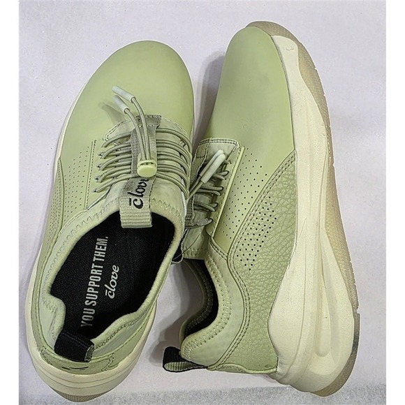 Clove Shoes - NWOT Clove 8 Classic Nursing Tennis Slip Resistant Shoes Moss Green 127482
